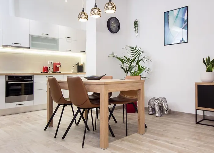 Utopia Apartments Split
